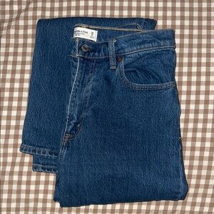 Abercrombie & Fitch 90s Relaxed Jeans